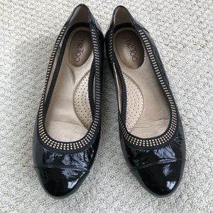 MeToo patent leather flats